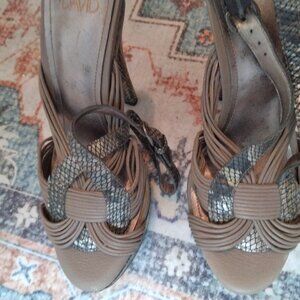 Joan & David nwob size 7 Stiletto Snakeskin Heels